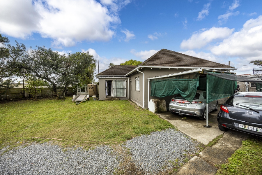 3 Bedroom Property for Sale in Cambridge West Eastern Cape